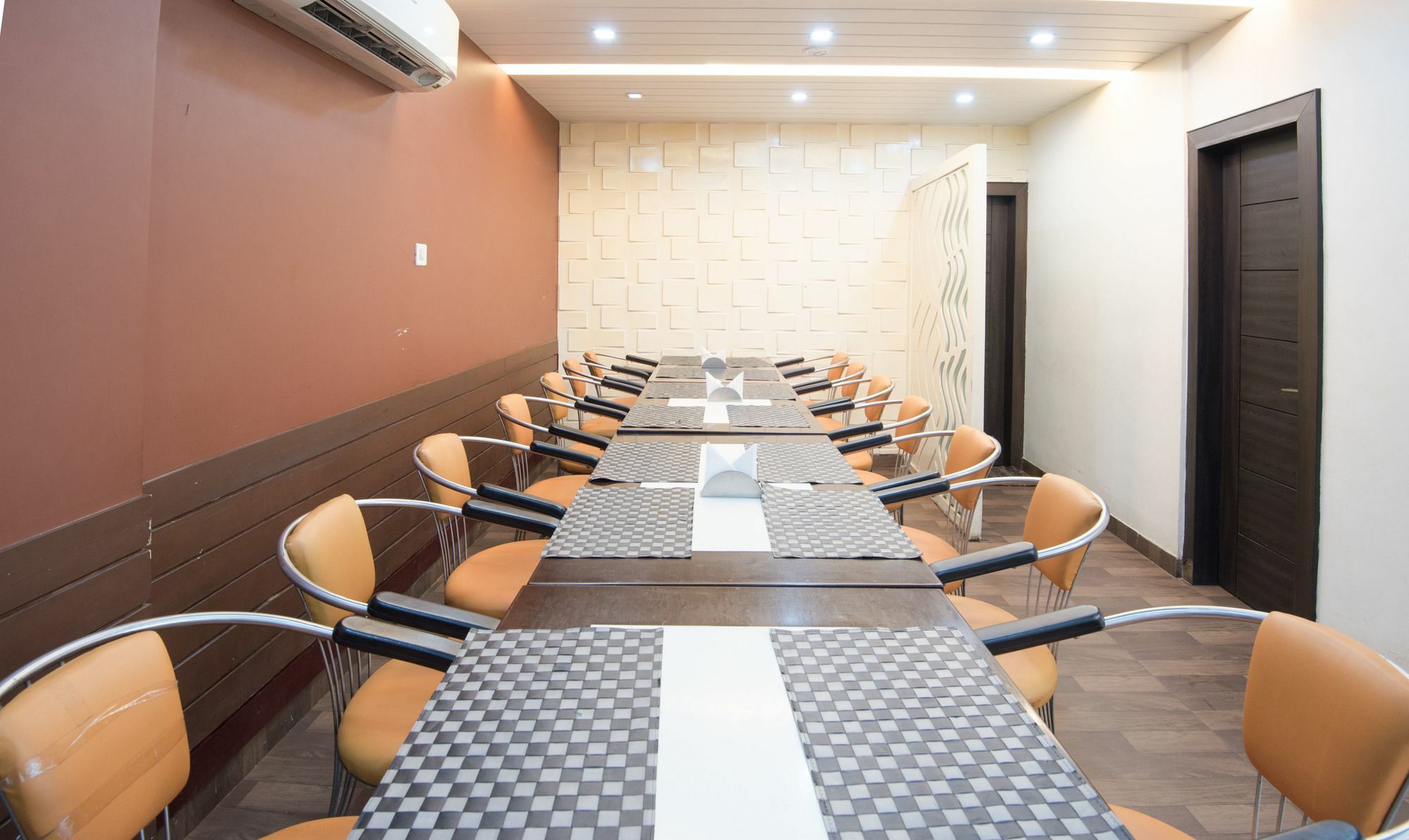 Treebo King's Court Chandrasekharpur Hotel Bhubaneswar
