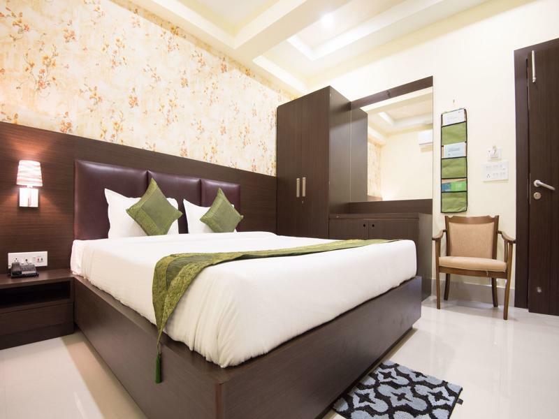 Treebo King's Court Chandrasekharpur Hotel